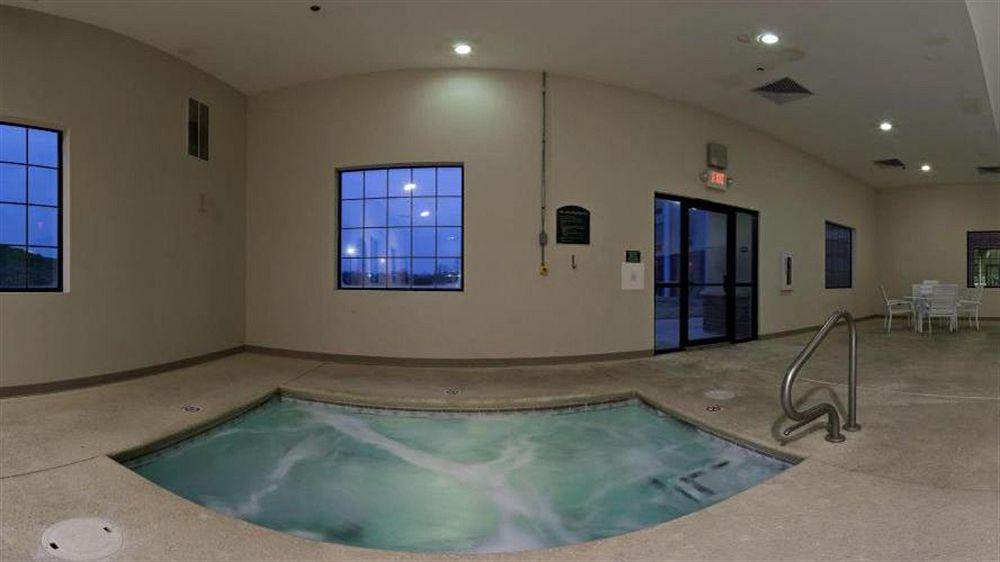 Holiday Inn Express Hotel & Suites Vinita By Ihg Exteriör bild